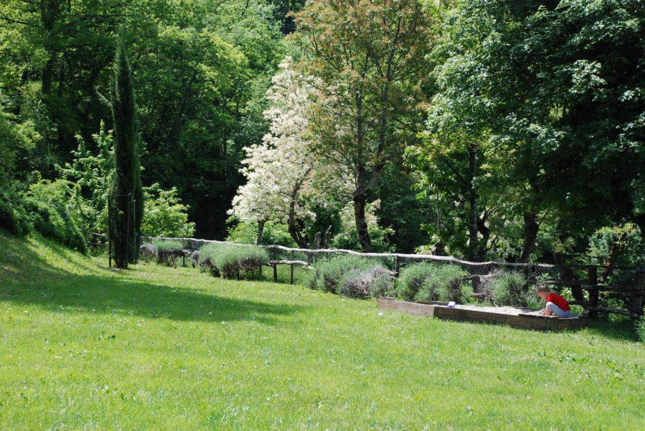 Hotel Podere Conti Filattiera Kültér fotó
