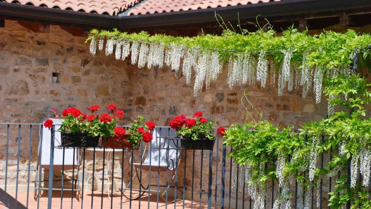 Hotel Podere Conti Filattiera Kültér fotó