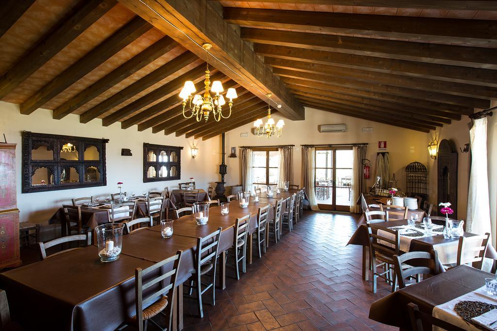 Hotel Podere Conti Filattiera Kültér fotó